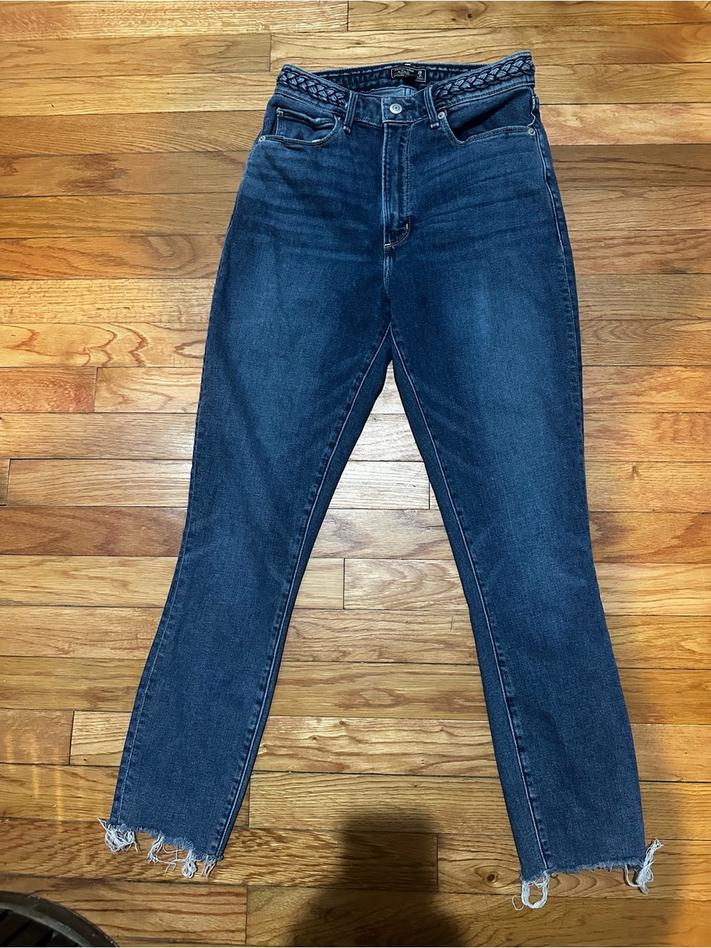 Abercrombie & Fitch High Rise Super Skinny Ankle Curve Love Jeans Raw Hem 26/2